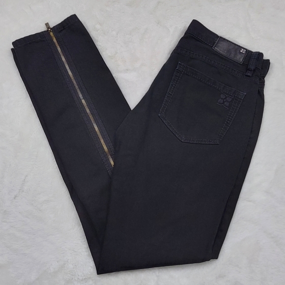 BCBGMaxAzria Denim - BCBGMaxAzria May Skinny w/Back Leg Zipper Black Jeans Pants Mid Rise Size 27